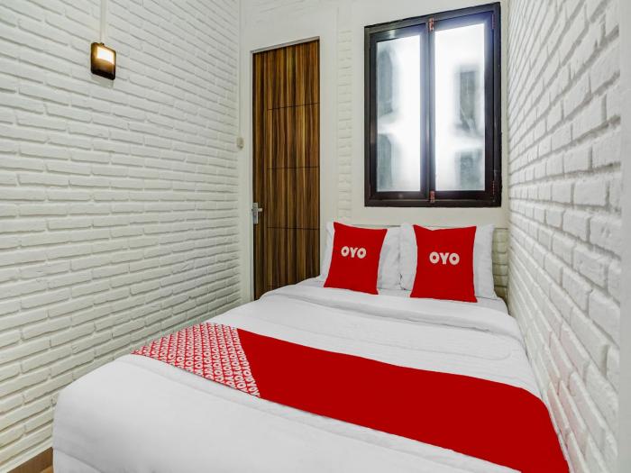 oyo 90828 ara guest house