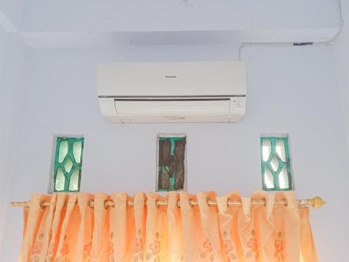 oyo 90816 wisma awal fajar syariah