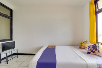spot on 3940 villa gunung agape