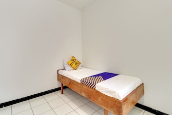 spot on 3940 villa gunung agape