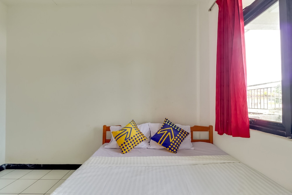 spot on 3940 villa gunung agape