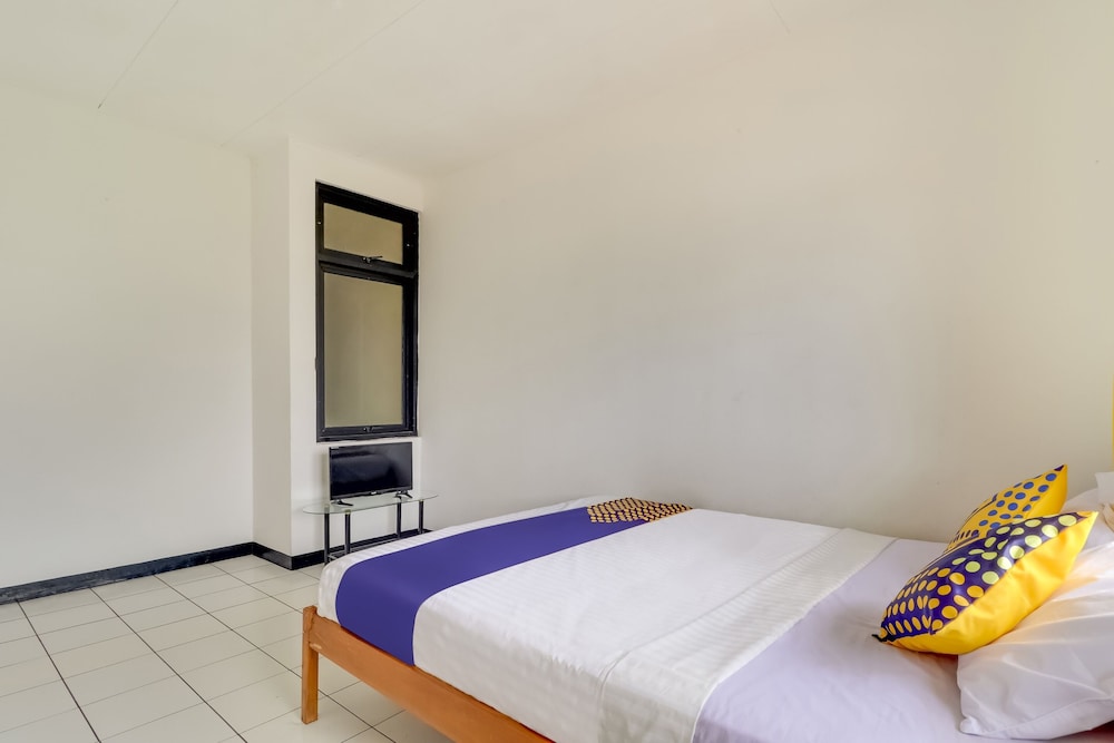 spot on 3940 villa gunung agape