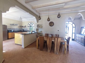 riad bini ddik