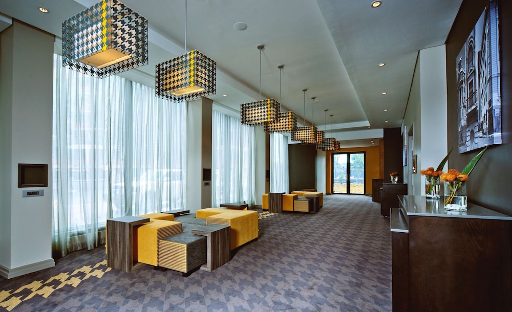 garden court milpark