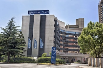 garden court milpark