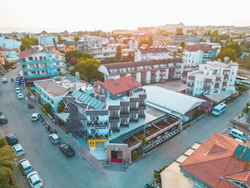 pera side hotel