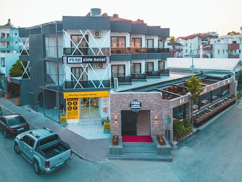 pera side hotel