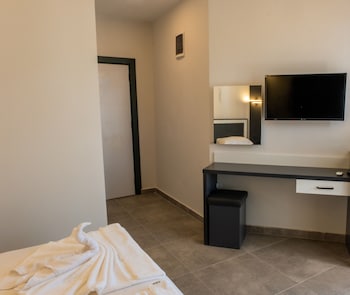 pera side hotel