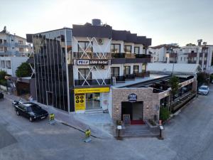 pera side hotel