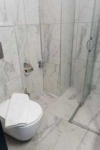 pera side hotel