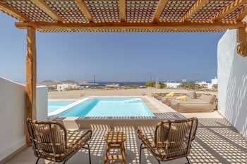 aya sofia suites