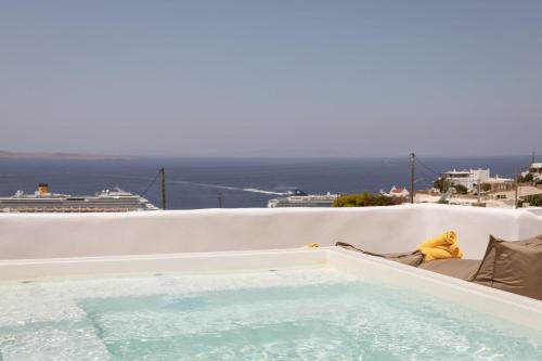 aya sofia suites