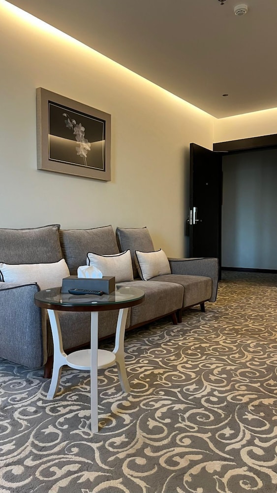 artama hotel