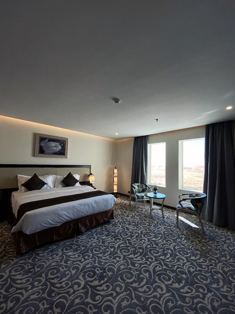 artama hotel