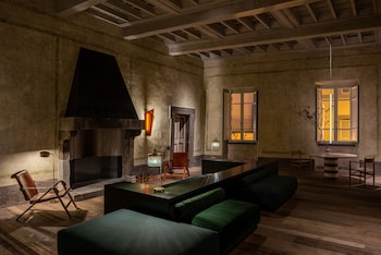 palazzo petrvs