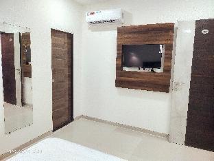 hotel precious pearl