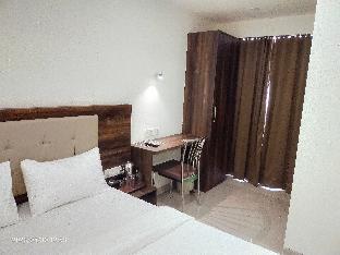 hotel precious pearl