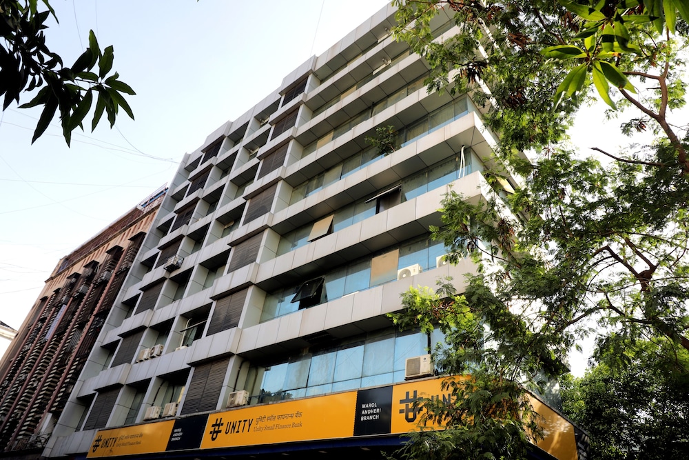 hotel precious pearl