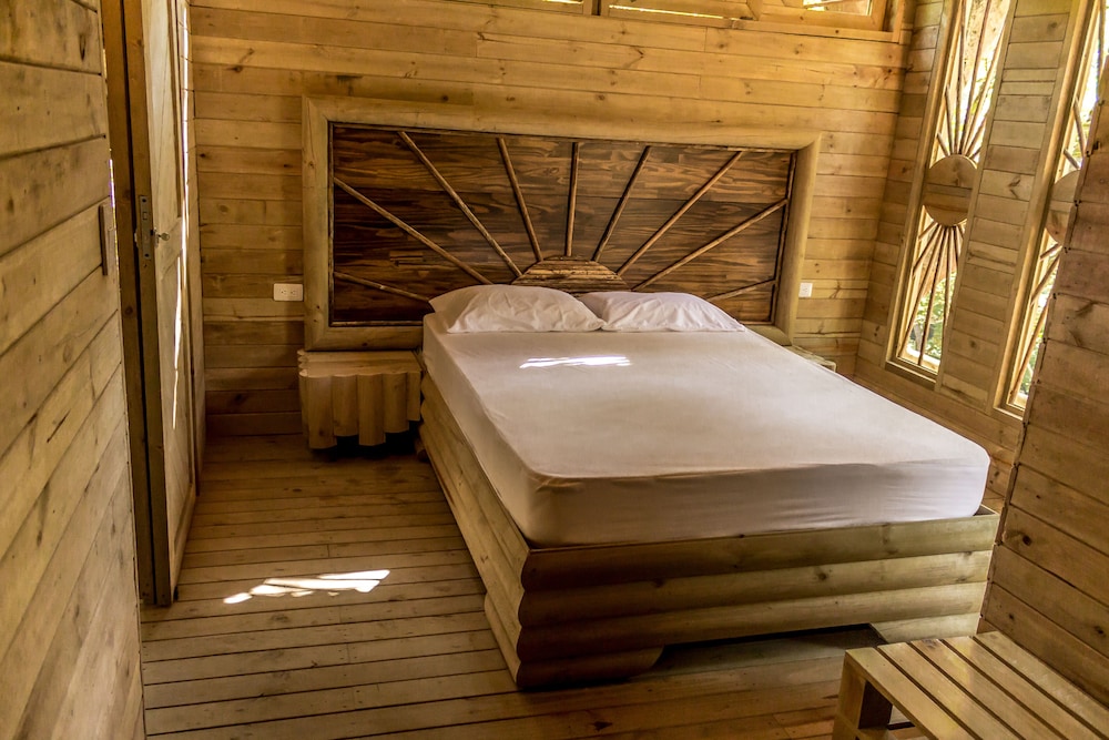 hotel cabanas club sierra limon