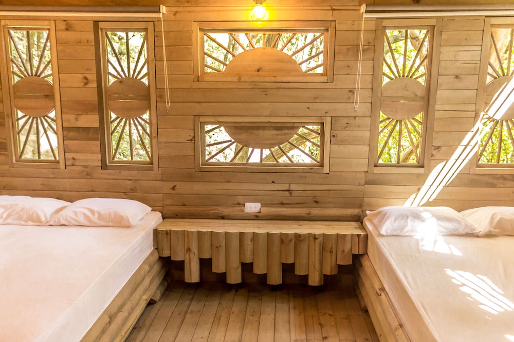 hotel cabanas club sierra limon