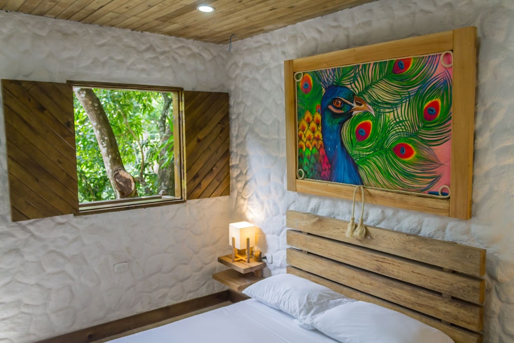 hotel cabanas club sierra limon