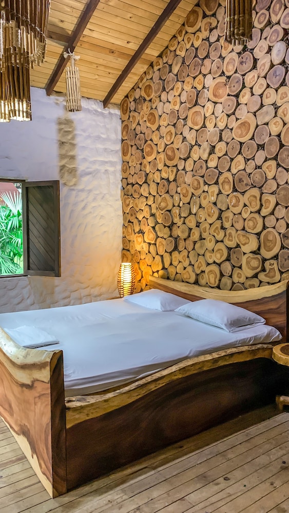 hotel cabanas club sierra limon