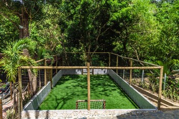 hotel cabanas club sierra limon