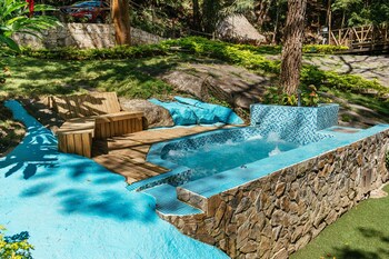 hotel cabanas club sierra limon