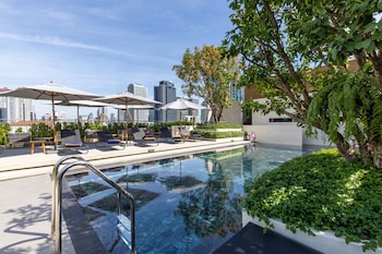 madi paidi bangkok autograph collection