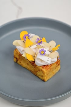 madi paidi bangkok autograph collection