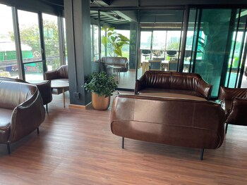 the bedrooms maeklong service apartment
