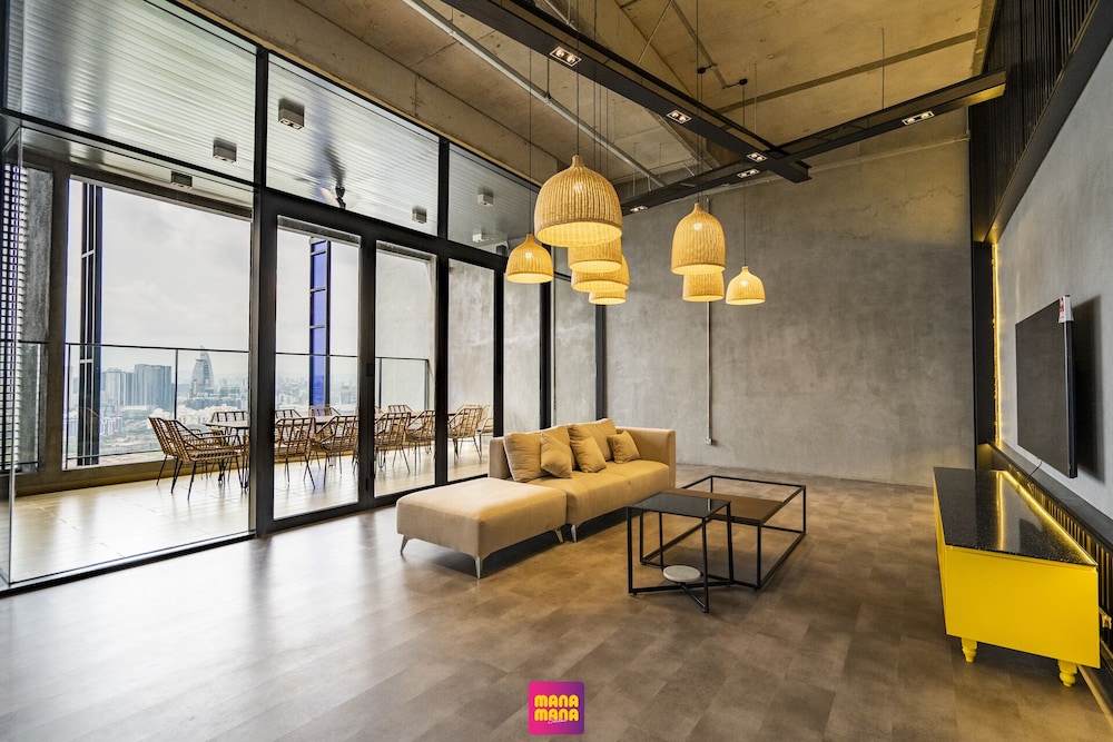 millerz square suite by mana mana