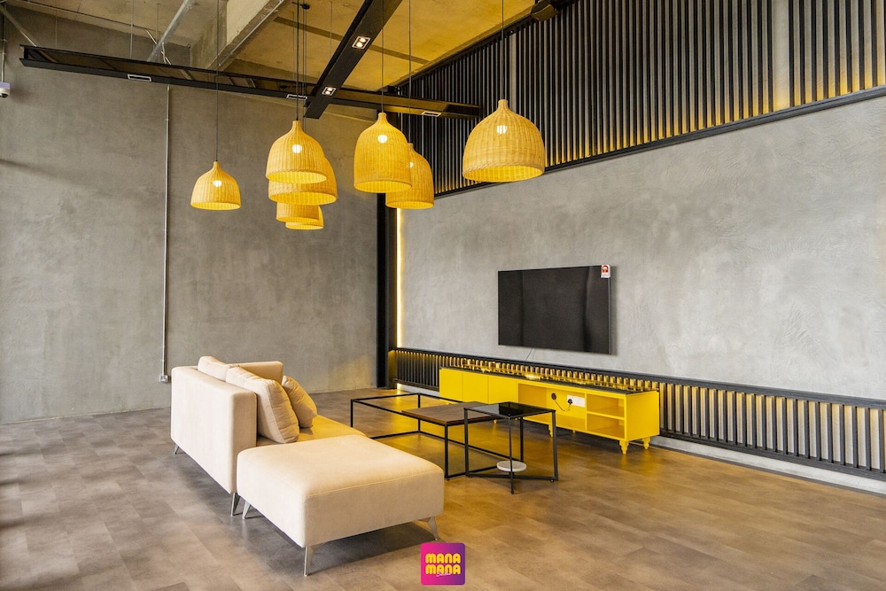 millerz square suite by mana mana