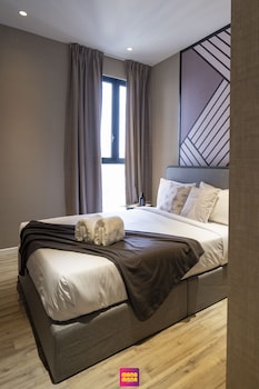 millerz square suite by mana mana