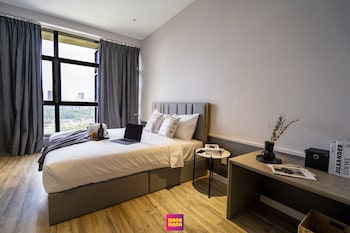 millerz square suite by mana mana