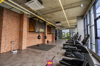 millerz square suite by mana mana