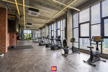 millerz square suite by mana mana