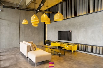 millerz square suite by mana mana