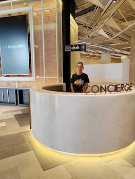 millerz square suite by mana mana