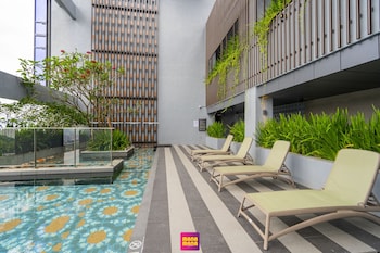 millerz square suite by mana mana