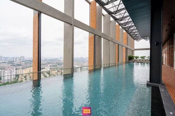 millerz square suite by mana mana