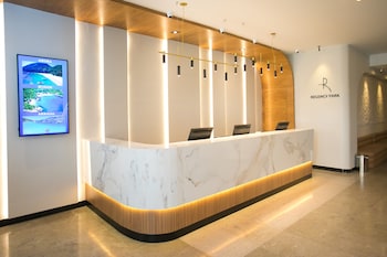 regency park hotel