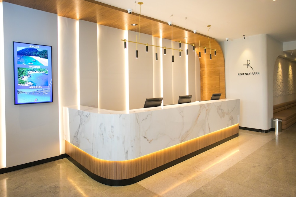 regency park hotel