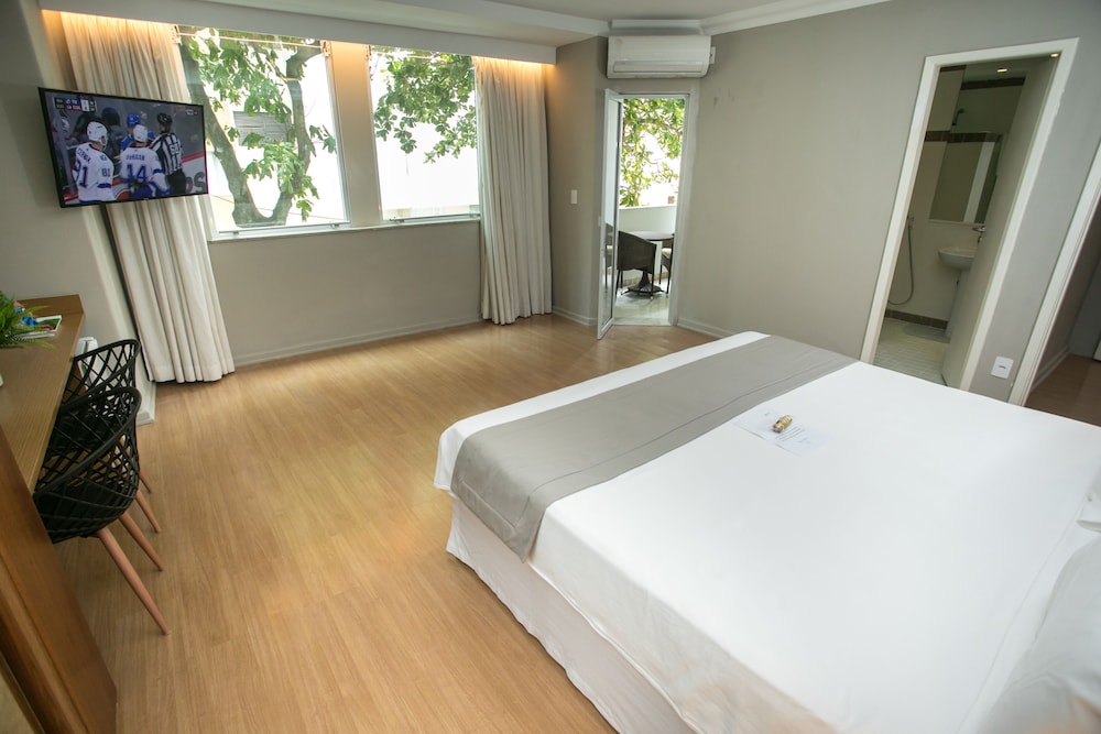 regency park hotel