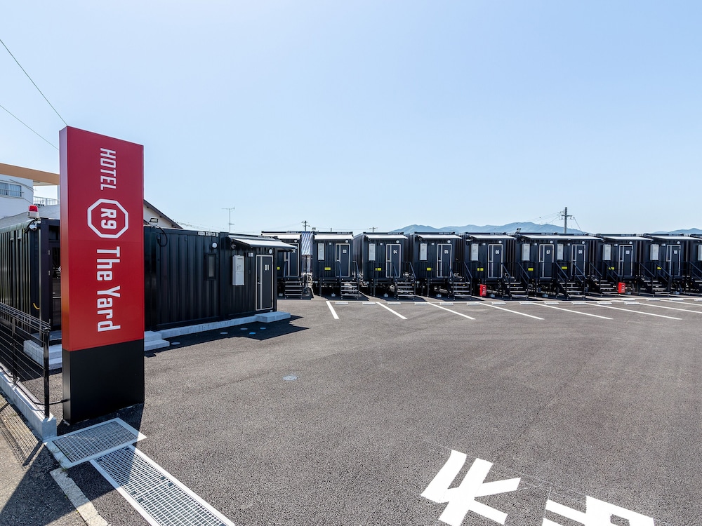 hotel r9 the yard izumi