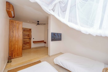 kwanza resort
