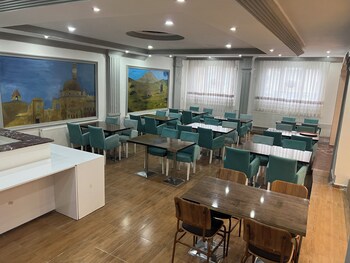 ararat hotel