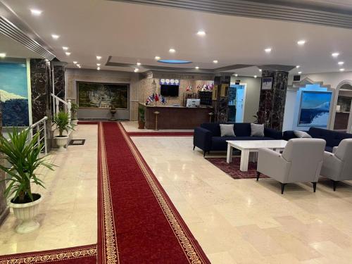 Ararat Hotel,,3 star