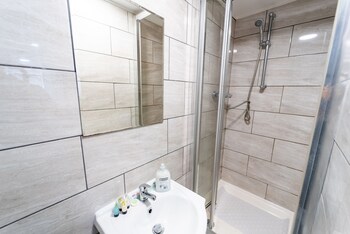 beautiful 1 bed studio in birmingham
