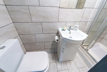 beautiful 1 bed studio in birmingham
